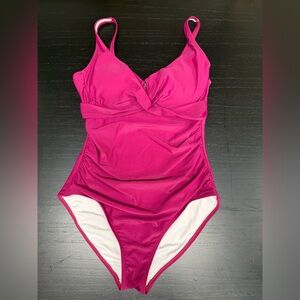 Elegant Women's Underwire One Piece Swimsuit